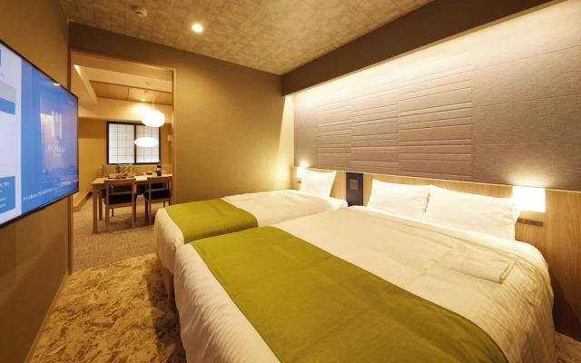 MONday Apart Premium Ueno