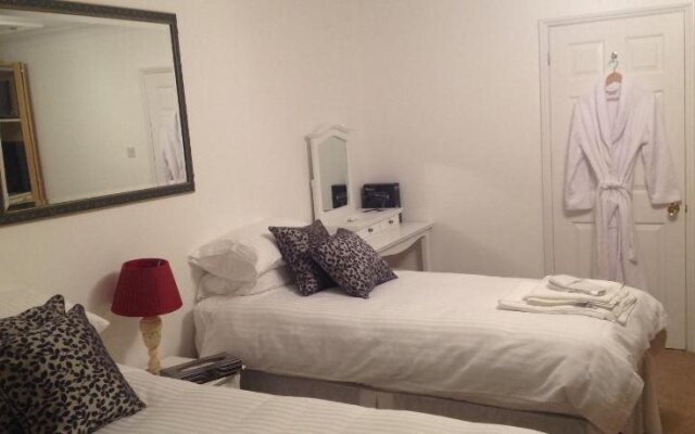 Dunmow Guesthouse