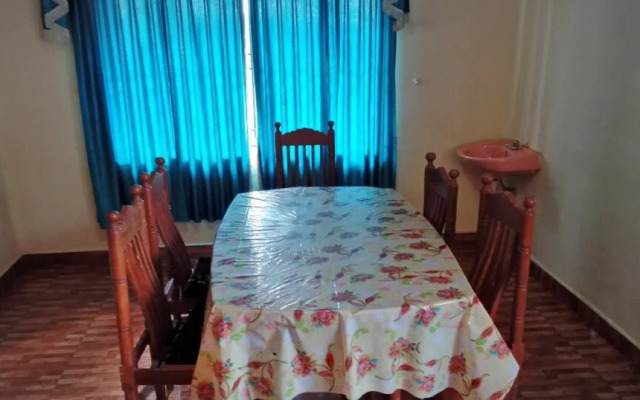 Queen Hill Homestay