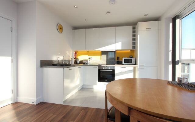 Skylark House Luxury Service Apartments