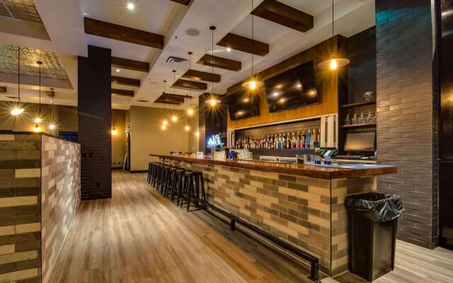 Peavine Inn And Suites High Prairie