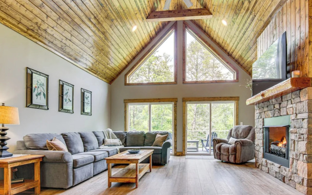 11 Mi to State Park: Home w/ Dock in Mill Spring!