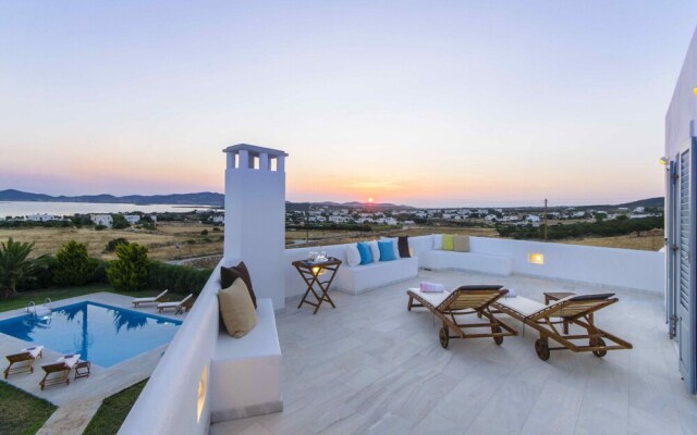 Villa Daria Close to Faragas Beach