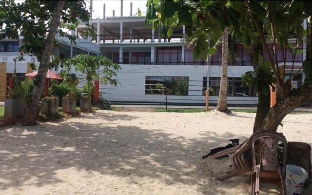 Yoho Pollena Sea View Rest