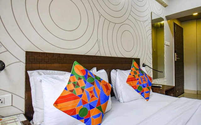 OYO Flagship 18914 Hotel Rajdhani
