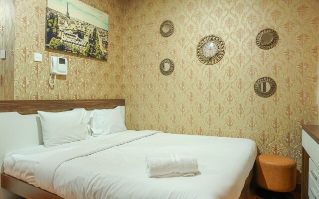 Warm and Cozy Studio at Puri Orchard Apartment