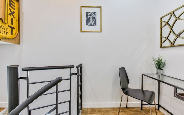 32 - Atelier Paris Fashion