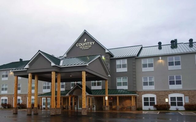 Country Inn & Suites By Carlson, Houghton, MI