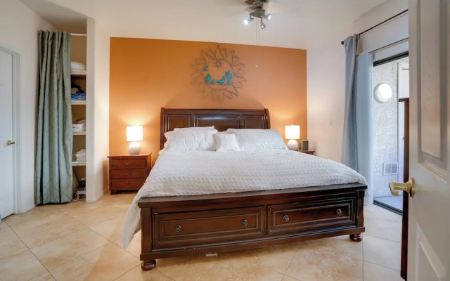 Sunny First-floor Phoenix Condo w/ Community Pool