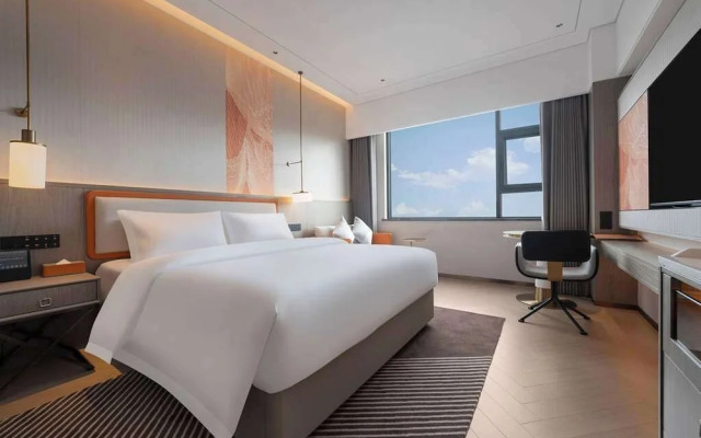 Howard Johnson by Wyndham Life Kunming Guandu Hotel