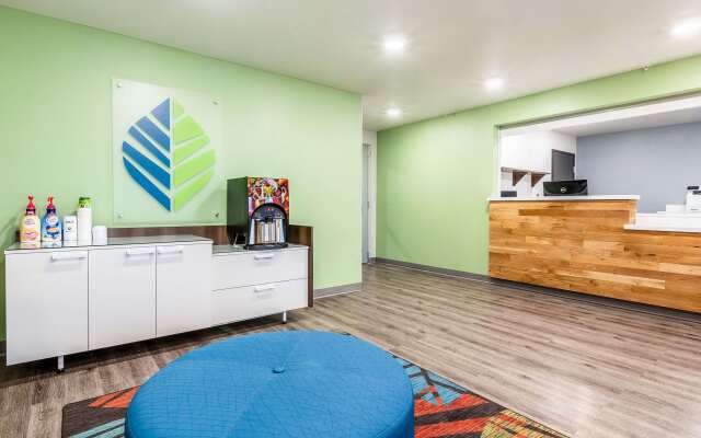 WoodSpring Suites Indianapolis Airport South