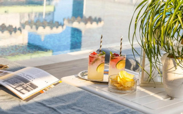 SALUS Smart & Chic Hotel