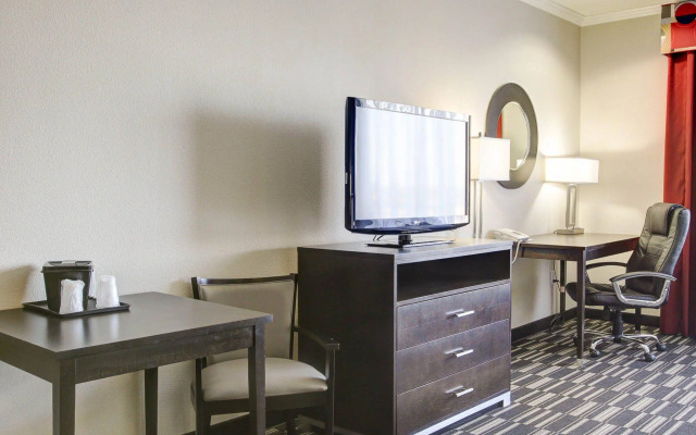 Quality Inn & Suites Bryan-College Station