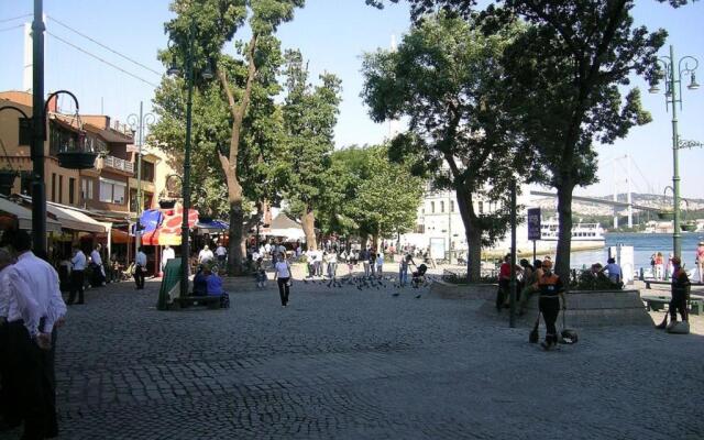 Bosphorus Bridge Hotel