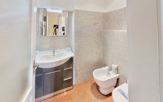 Triestevillas A/C Huge Central & Brand New - 5BR