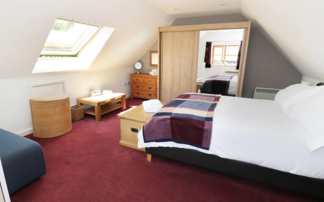 Woodstock Lodge