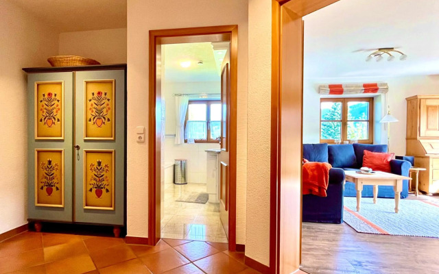 Wunderschöne Wohnung mit Balkon und Blick auf die Alpen