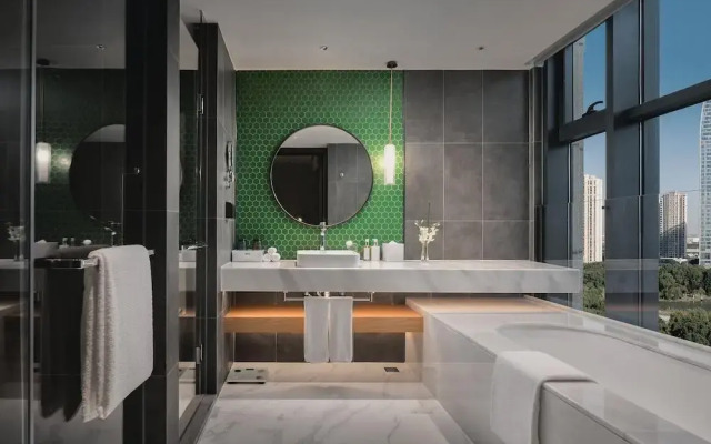 Holiday Inn Hotel and Suites Kunshan Huaqiao by IHG