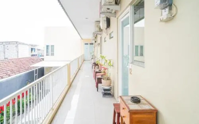 RedDoorz near Suncity Mall Sidoarjo