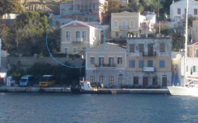 Apartment Gialos