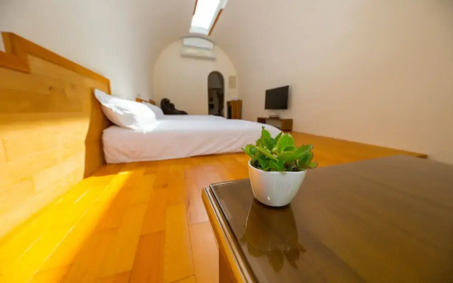 Caves B&B