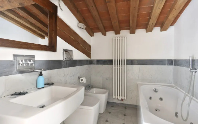 Elegant Duomo apartment