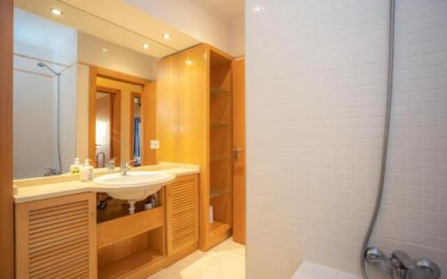 Marginal Oceanica Apartment