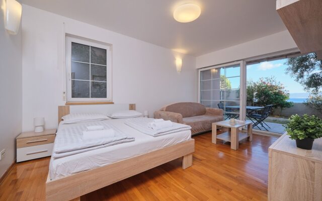 Holiday Seaview Apartment by Litto
