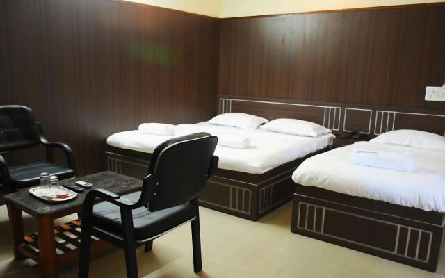 Hotel Govind Heights