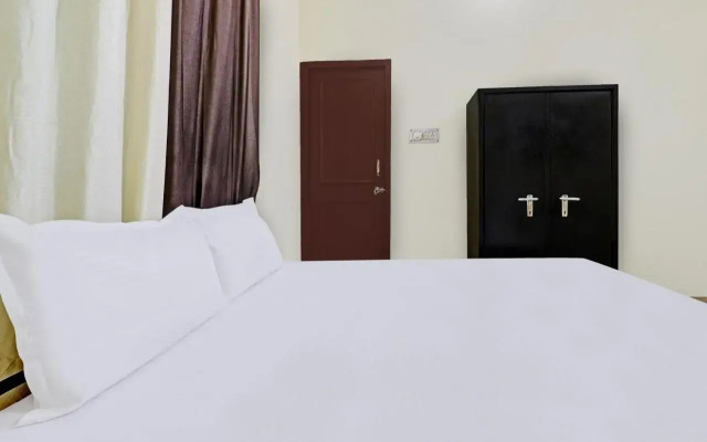 Spot On 80484D Ganga Pg And Home Stay