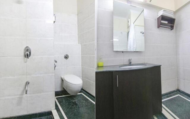 Fabhotel Rivlet Inn