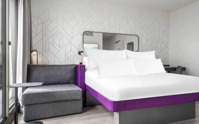 YOTEL Geneva Lake