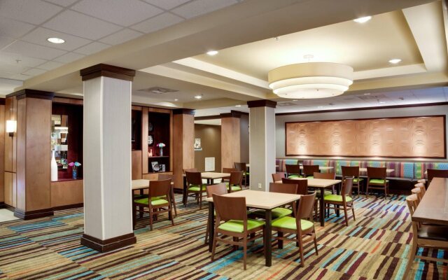 Fairfield Inn & Suites Lake City