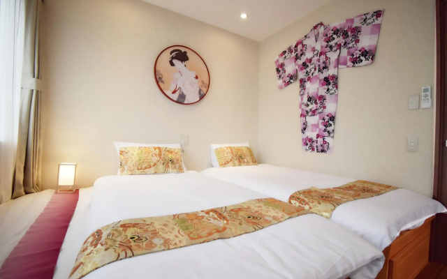 3 min to Komagome Sta by foot/15min to Shinju&Tokyo Sta by JR – Guest Rooms – Tokyo