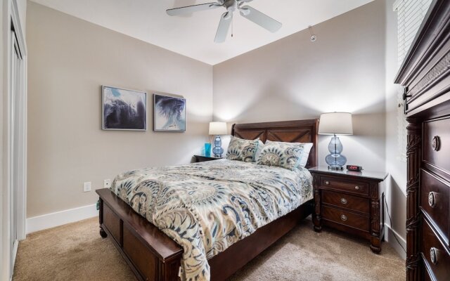 Crc0703 3 Bedroom Condo