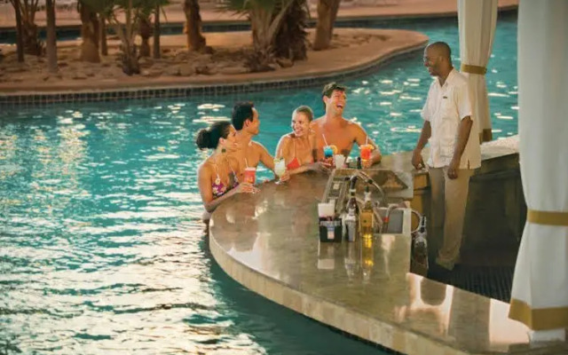 Renaissance Ocean Suites