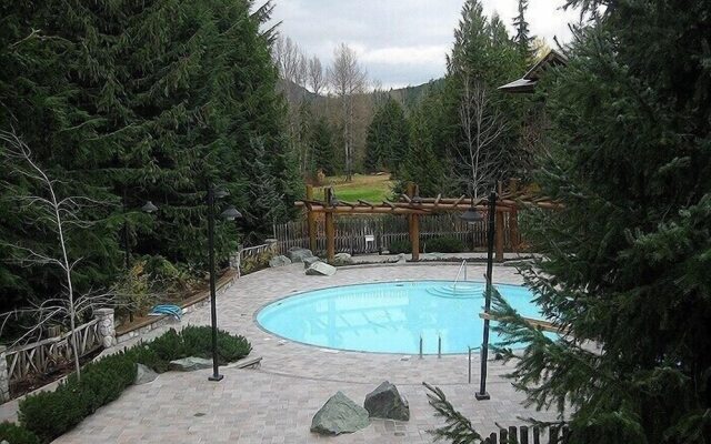 Stoney Creek Sunpath by Whistler Premier