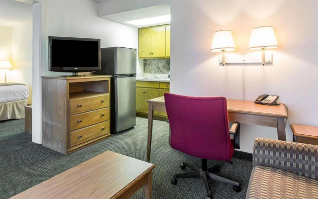 Holiday Inn Waycross