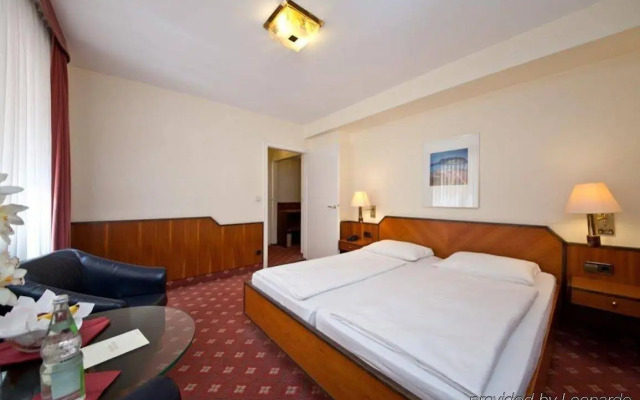 PLAZA INN Rieker Stuttgart Hauptbahnhof