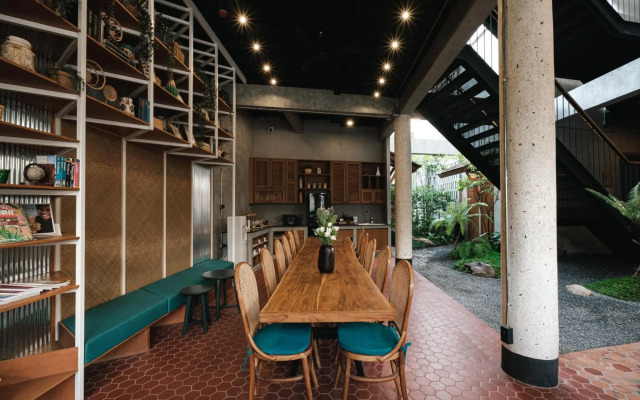 Hidden Garden Hostel