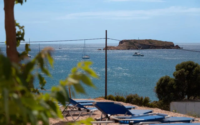 Poseidon Apartments & Villas By The Sea