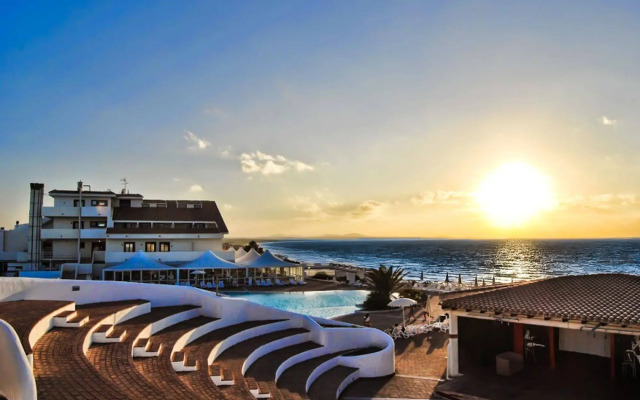La Plage Resort