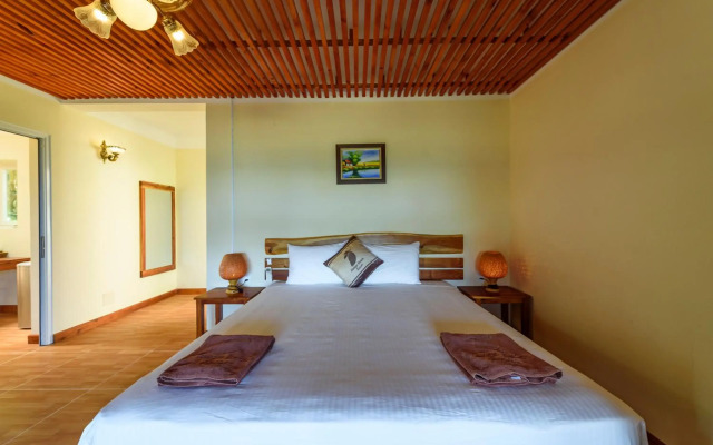 Mango Beach Resort