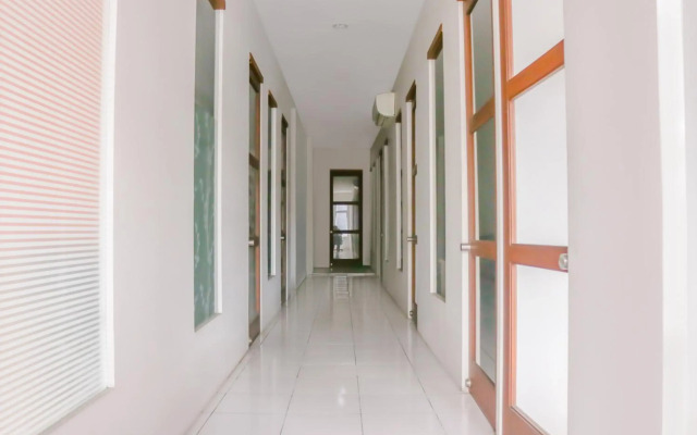 LeGreen Suite Ratulangi