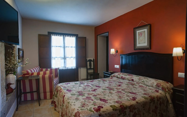 Hotel Corru San Pumés