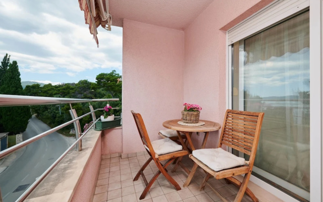 Apartment Tramontana with sea view