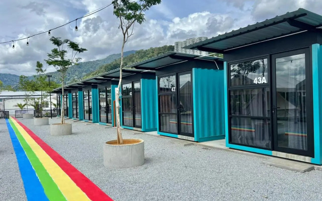 Reserve The Cozytainer