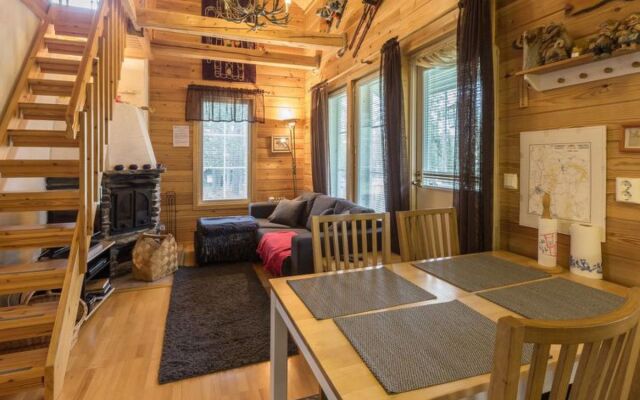 Holiday Home Komsikko b