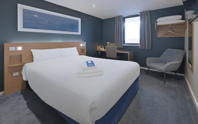 Travelodge Manchester Sale hotel