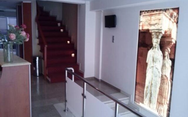 Hotel Adonis